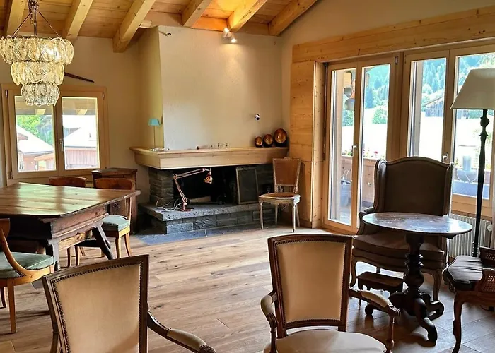 Newly Renovated In Wispile Near The Park 그슈타드