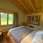 Newly Renovated In Wispile Near The Park 格施塔德